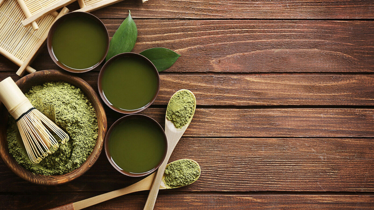 La storia e i benefici per la salute del tè verde Matcha.